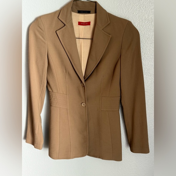 Patricia Luca Tan Skirt Suit set Size 6 Virgin Wool - Picture 2 of 16